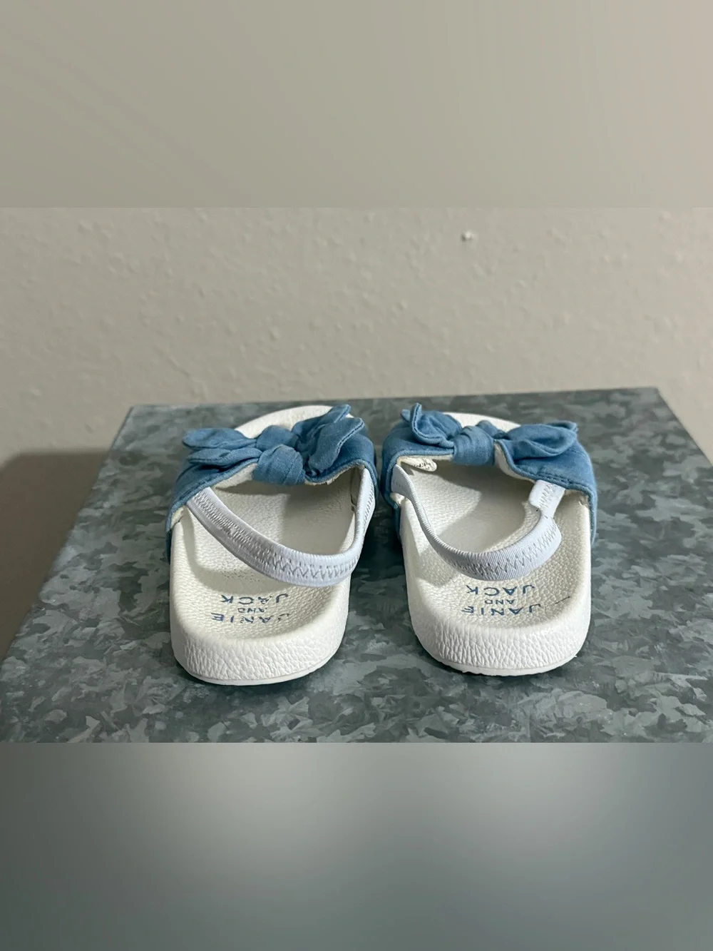 Janie and Jack Blue Chambray Bow Slingback Slide Sandals, Size 8